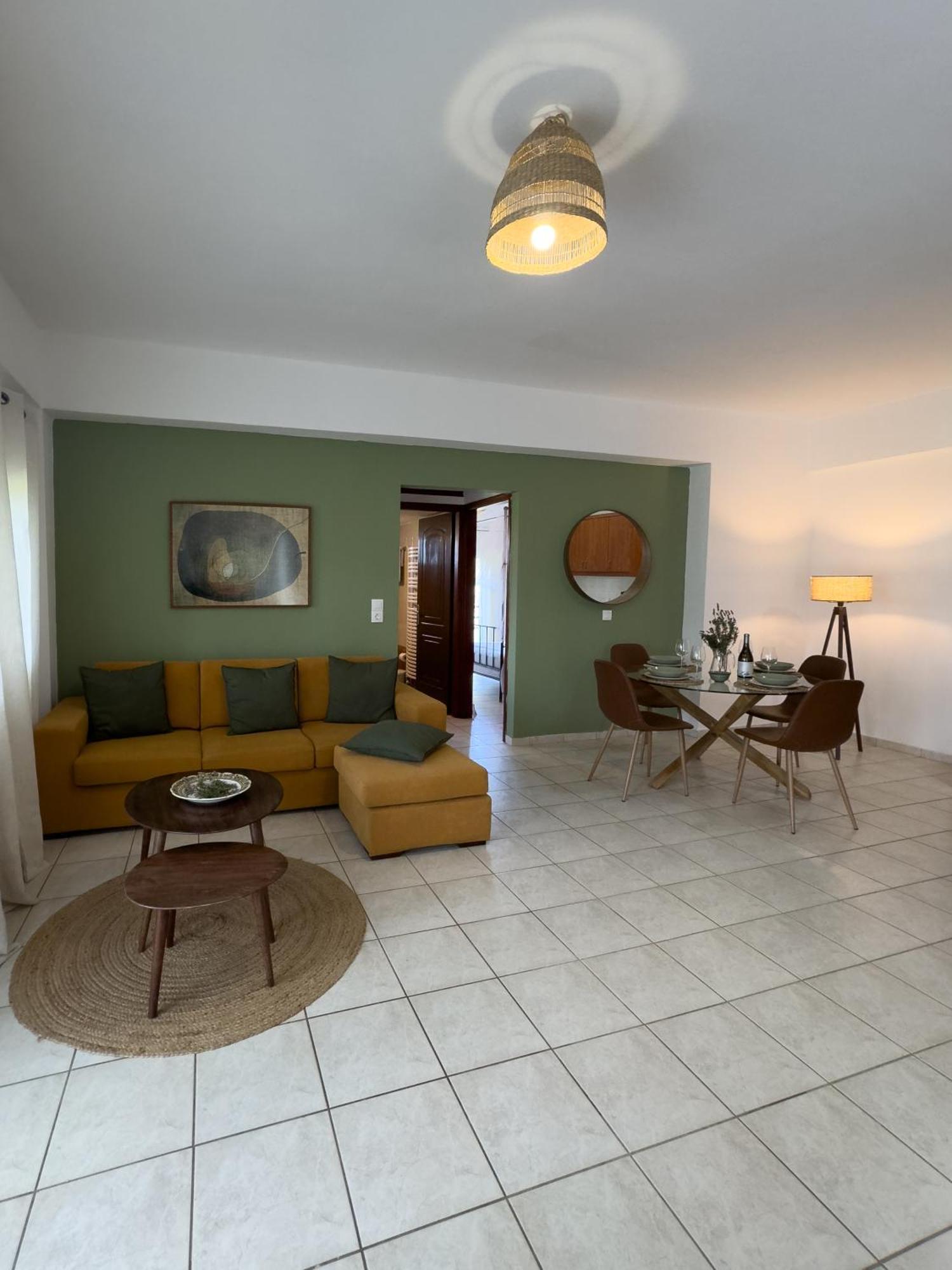 Nectar Apartments Істрон Екстер'єр фото